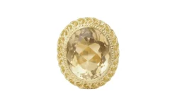 Bague filigranée en or jaune et citrine facettée