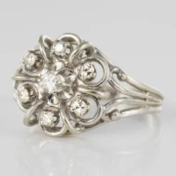 Bague fils d'or blanc et diamants