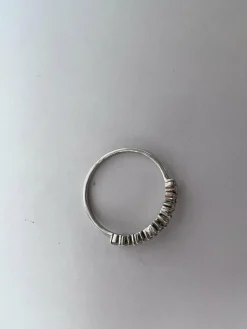 Bague fine demi alliance diamant