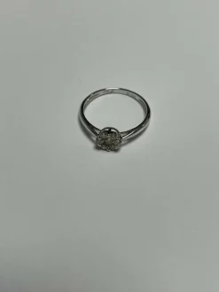 Bague Fleur 7 diamants