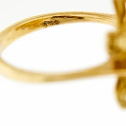 Bague fleur avec diamants