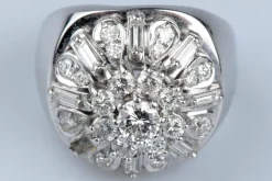 Bague fleur diamant 2 carats or blanc 18 carats