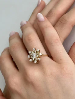 Bague Fleur diamants