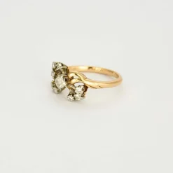 Bague fleur diamants