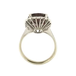 Bague fleur or blanc avec grenat et diamants