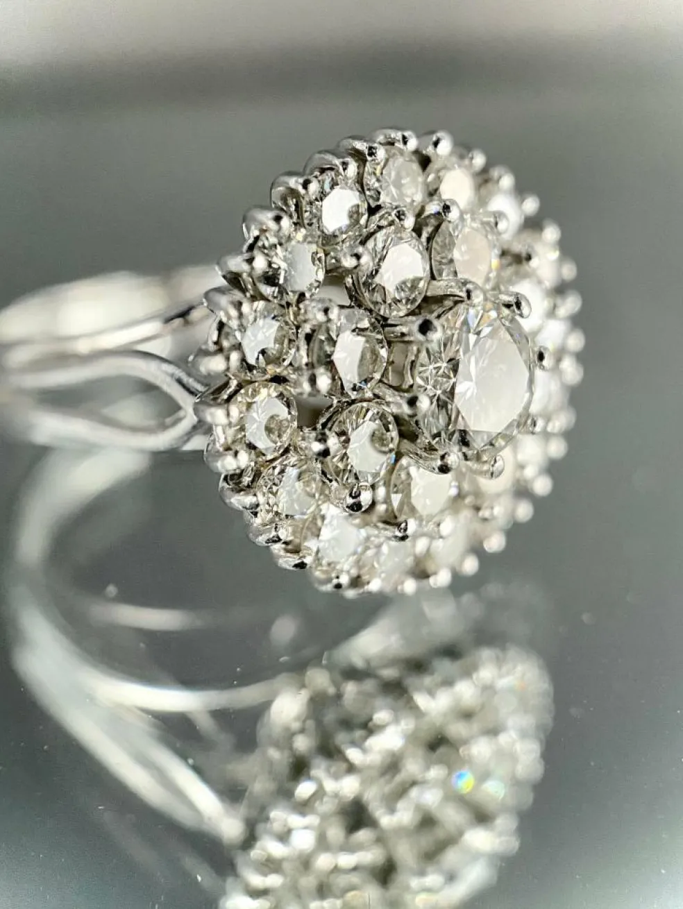 Bague fleur or blanc diamants