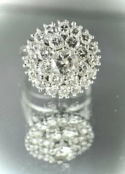 Bague fleur or blanc diamants