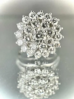 Bague fleur or blanc et diamants