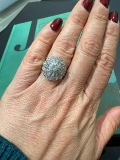 Bague Fleur Or blanc et Diamants