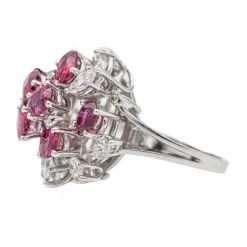 Bague Fleur Or blanc Rubis