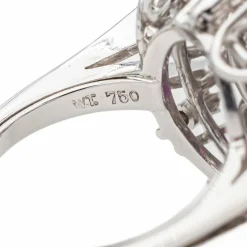 Bague Fleur Or blanc Rubis