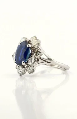 Bague fleur or blanc saphir de Ceylan non chauffé et diamants