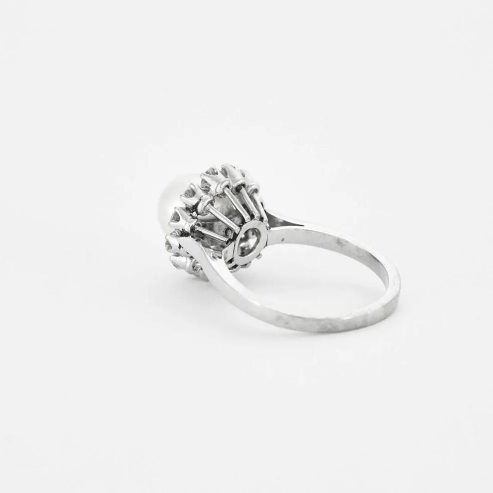 Bague Fleur Or gris Perle Diamants