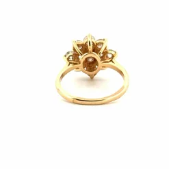 Bague fleur or jaune et diamants