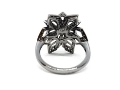 Bague Fleur Or noir Diamant