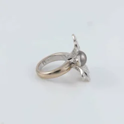 Bague Fleur Perle de Tahiti Diamants