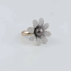 Bague Fleur Perle de Tahiti Diamants