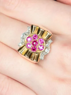 Bague fleur rubis diamants or jaune