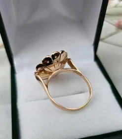 Bague Fleur Saphir étoilé