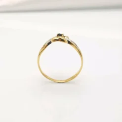 Bague florale or et saphir