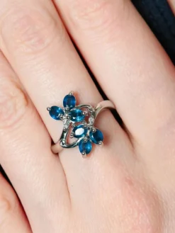 Bague Florale Saphirs