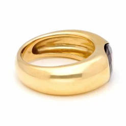 Bague gitane en or jaune et grenat