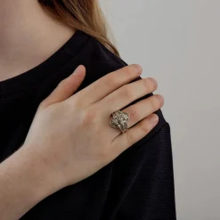Bague godronné or et diamants