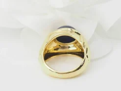 Bague godronnée en or jaune et cabochon Lapis Lazuli