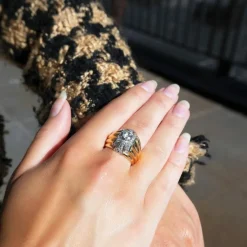 Bague Godronnée or jaune diamants