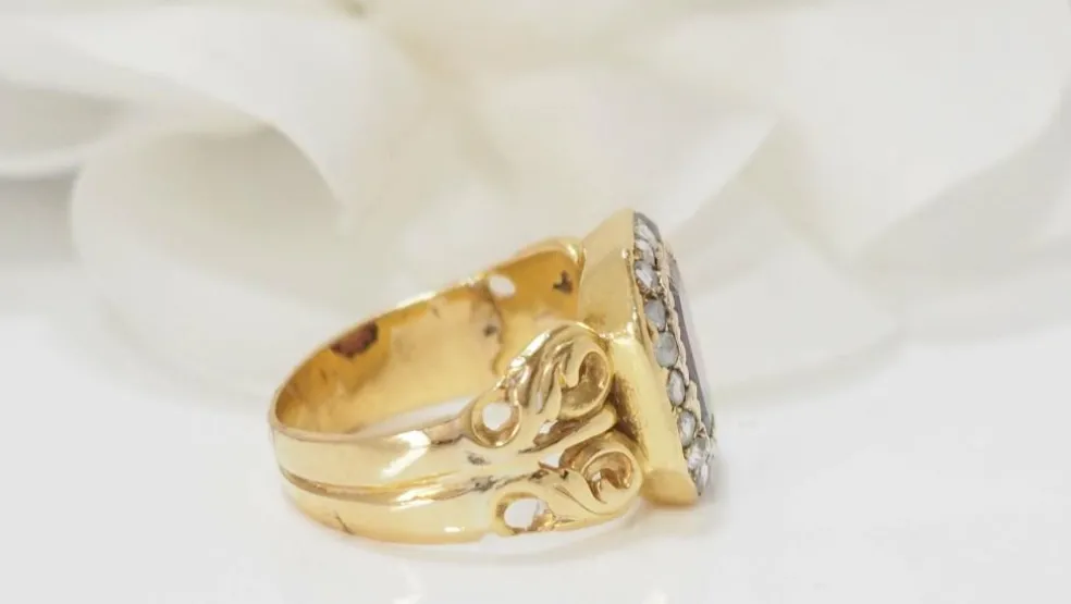 Bague Grenat & diamants