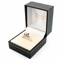 Bague halo en platine avec saphir et diamant