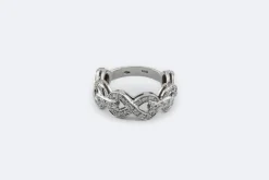 Bague Infinity en or blanc et diamants