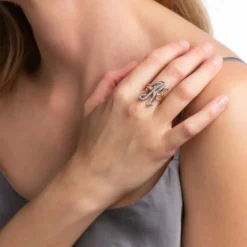 Bague initiale en diamant lettre K vintage en or jaune