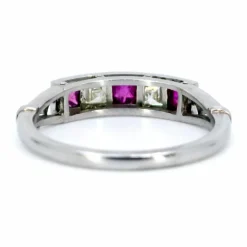 Bague Jarretière Diamant, Rubis, Platine