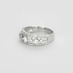 Bague jarretière or gris et diamants