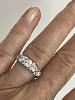 Bague Jarretière Platine Diamants 1,00 ct
