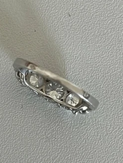 Bague Jarretière Platine Diamants 1,00 ct