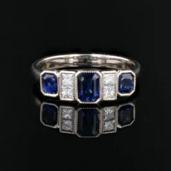 Bague jarretière saphirs et diamants