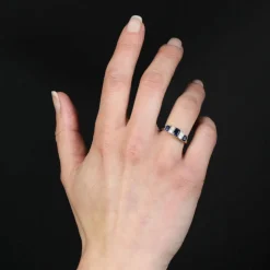 Bague jarretière saphirs et diamants