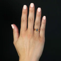 Bague jonc ancien saphir