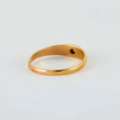 Bague jonc anglais or jaune diamant