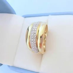 Bague Jonc bombé - Diamants - Or blanc et or jaune 18 K