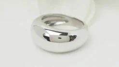 Bague jonc en or blanc
