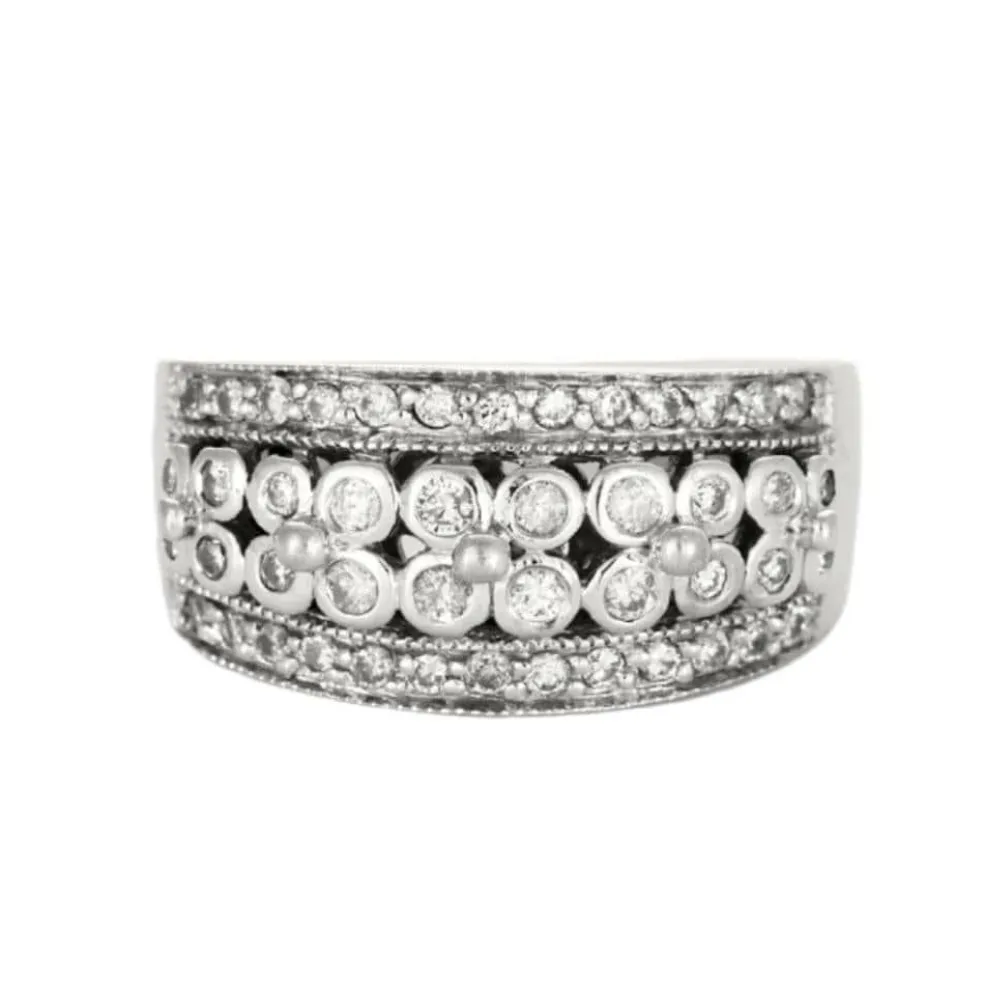 Bague jonc en or gris et diamants