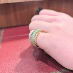 Bague jonc en or jaune et diamants