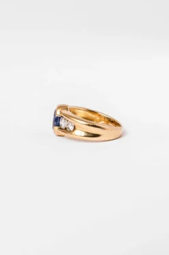 Bague Jonc en or jaune, saphir et diamants