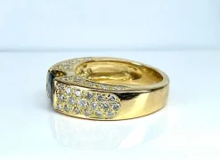 Bague jonc en or jaune, saphir et diamants