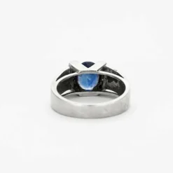 Bague jonc or gris saphir et diamants