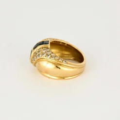 Bague Jonc, or jaune, diamants, émeraude, saphirs
