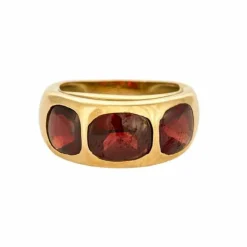 Bague jonc or jaune et grenat almandin
